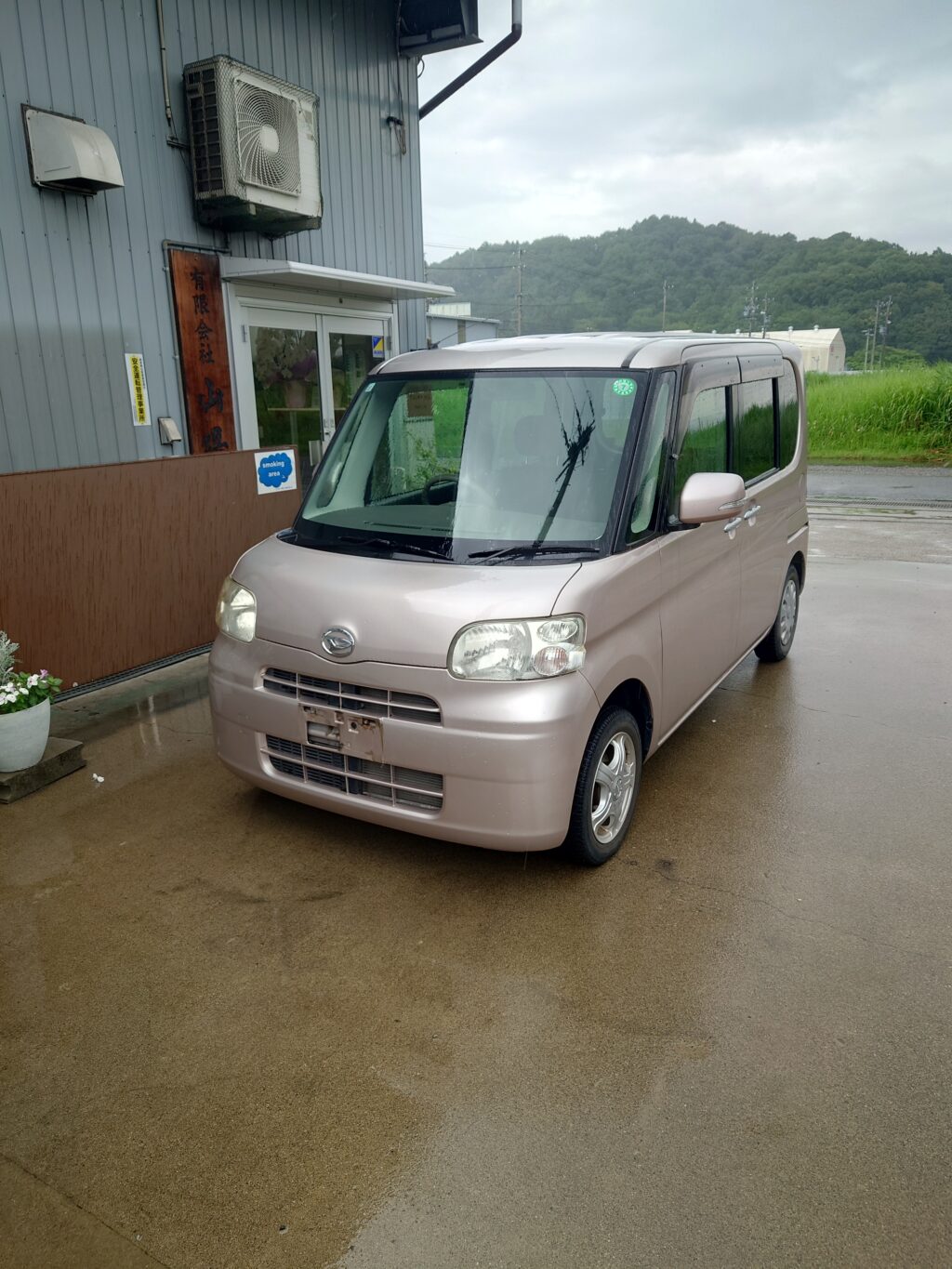 ダイハツ　タント