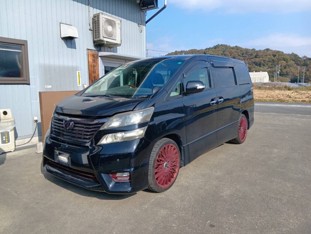 TOYOTA ヴェルファイア